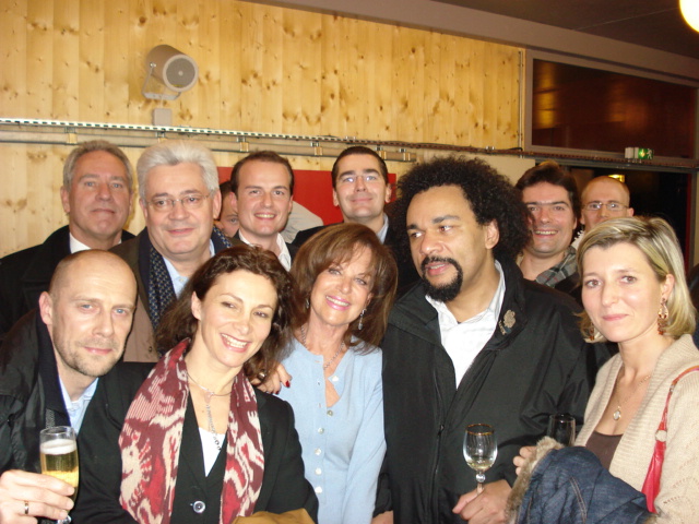 Zenith, décembre 2006 : A. Soral, JM Dubois, B. Gollnish, D. Joly, Jany Le Pen, F. Chatillon, G. Mahé, Dieudonné... et les autres 